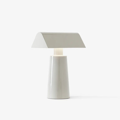 Caret lacquered lamp