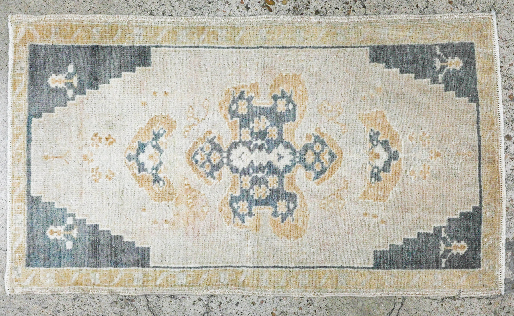 Vintage Turkish Oushak Rug