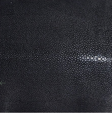 closeup black finish