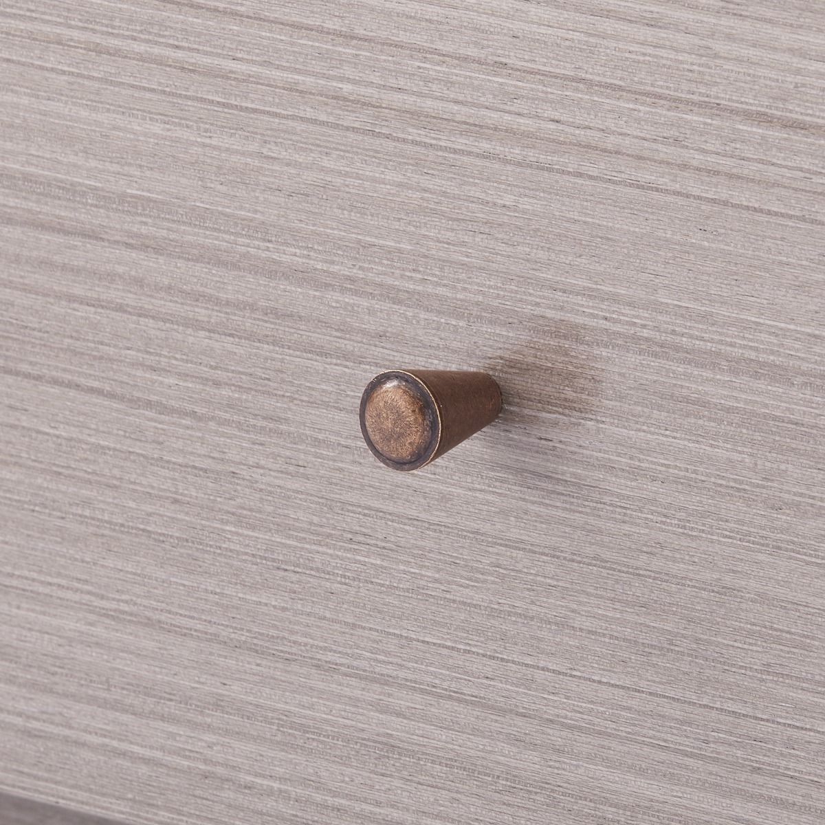 drawer pull detail