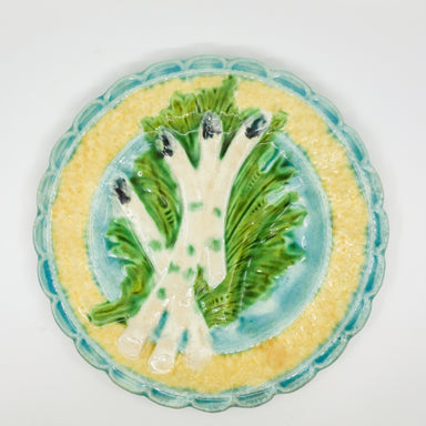 majolica asparagus plate with scallop edge