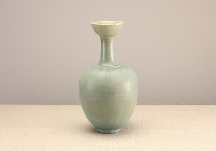 ceramic skinny neck vase