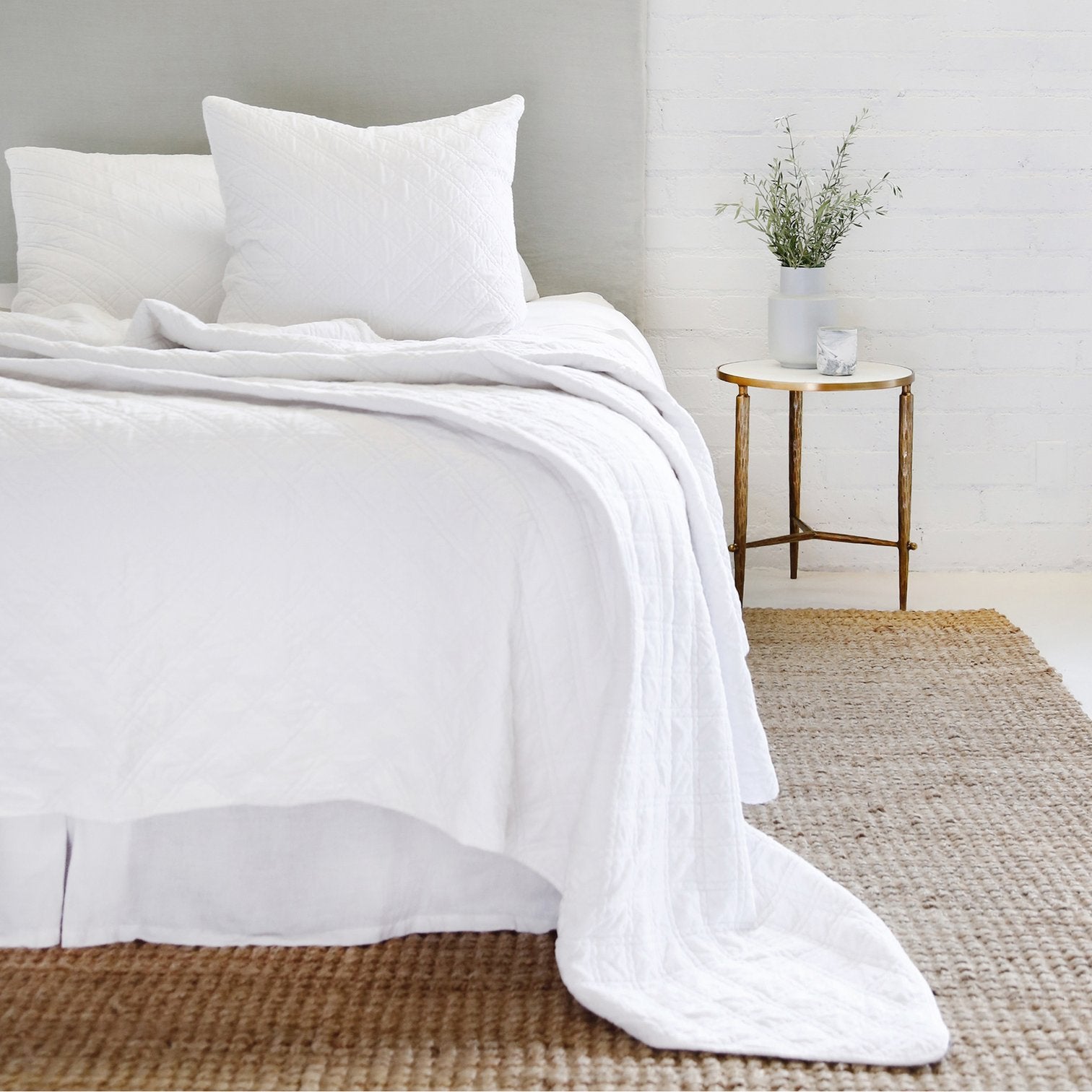 white diamond quilted velvet coverlet with shams