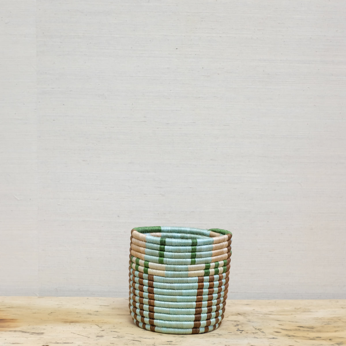 Handwoven Apricot & Seafoam Grass Planter